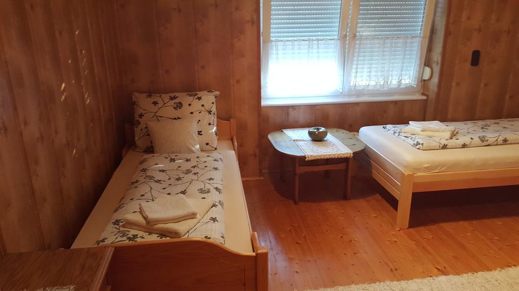 Kerka-Voelgyi Vendeghaz Hotell Kerkaszentkirály Eksteriør bilde