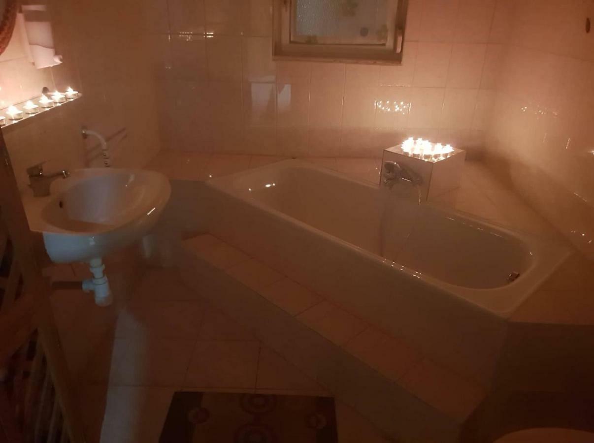 Kerka-Voelgyi Vendeghaz Hotell Kerkaszentkirály Eksteriør bilde